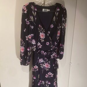 Eliza J Modest midi Floral Half Sleeve Dress